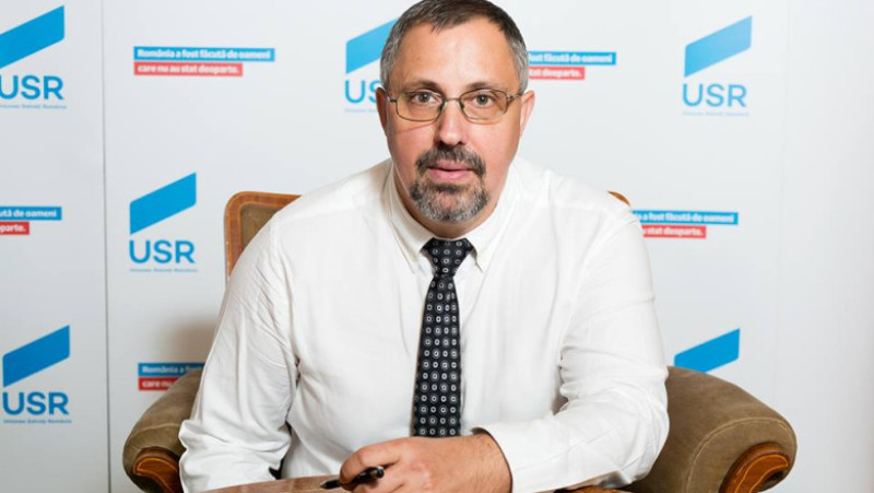 dan-lungu-usr-fb