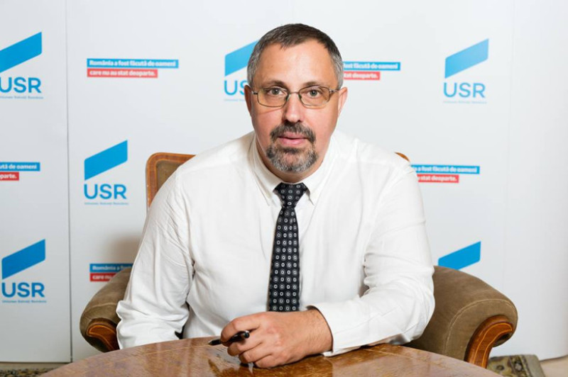 dan-lungu-usr-fb