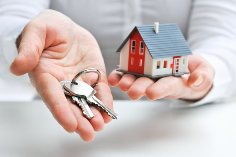 imobiliar locuinte casa case tranzactii shutterstock_129797951