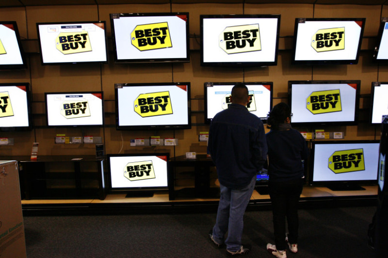 Eager Retailers Greet Crowds Of Shoppers On "Black Friday"