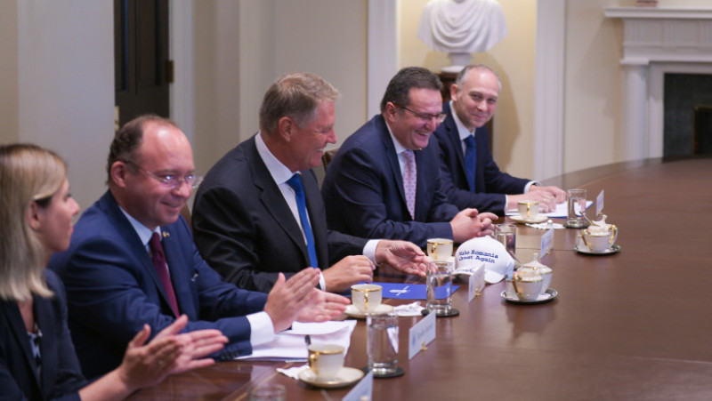 iohannis-trump-sapca (1)