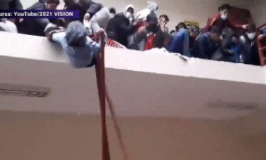 Cinci studenți au murit după ce au căzut în gol la o universitate din Bolivia - VIDEO