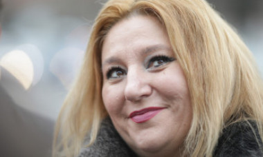După demisia din Parlament, Diana Şoşoacă a zis că își ia permis de port-armă: „În Rusia e mai multă democraţie”