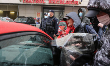 CTP: Dl. Voiculescu ne spune că acele dihănii care i-au strigat „Marș, criminalo!” medicului Andreea Moldovan au dreptate