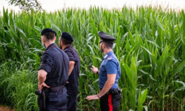 Cazul tinerelor ucise într-un lan de porumb din Italia, strivite de o combină agricolă. O româncă a văzut tot și a povestit