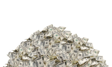 „Banii nu aduc fericirea”. Mesajul misterios postat de cel mai bogat om din lume