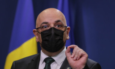 Raed Arafat: Vaccinare sau testare obligatorie, săptămânal, fără finanțare de la stat. Care sunt categoriile vizate