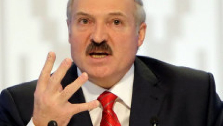 Lukașenko cere Kievului să negocieze cu Moscova și să renunțe la precondiții: „Mai ales atunci când discută cu gigantul Rusia”