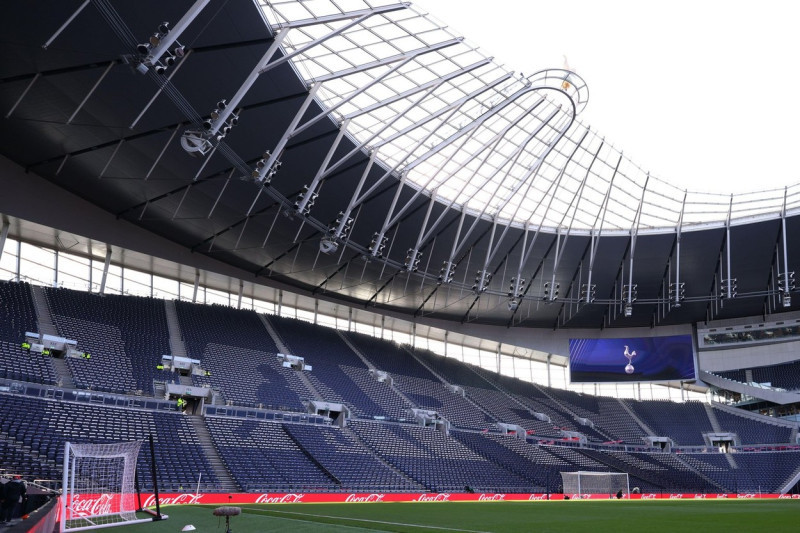 Tottenham Hotspur Stadium, London, UK. 19th Feb, 2023. Premier League Football, Tottenham Hotspur versus West Ham United; A mural for Harry Kane on display in the stands Credit: Action Plus Sports/Alamy Live News
