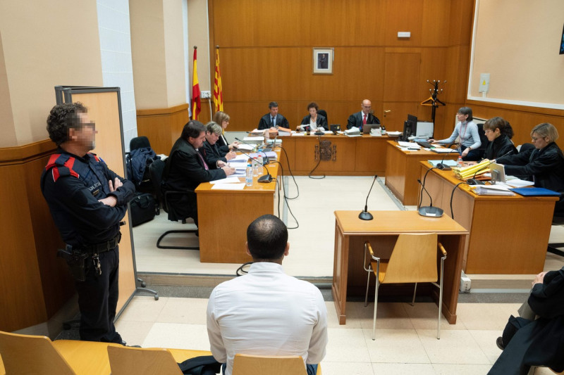 Dani Alves testifies at the Barcelona Court after being accused of sexual assault ..