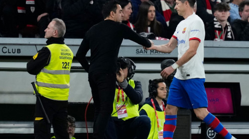 Robert Lewandowski a vorbit deschis despre plecarea lui Xavi de la Barcelona: ”E foarte emotiv”