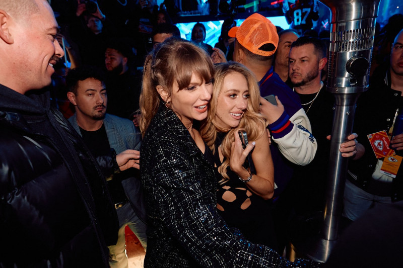 Taylor Swift and Travis Kelce share a kiss at XS Nightclub as Kansas City Chiefs celebrate Super Bowl win