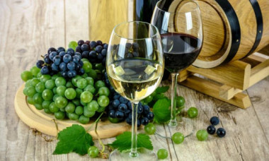Vinul roșu sau vinul alb? Care este mai bun pentru organism? Opinia specialiștilor