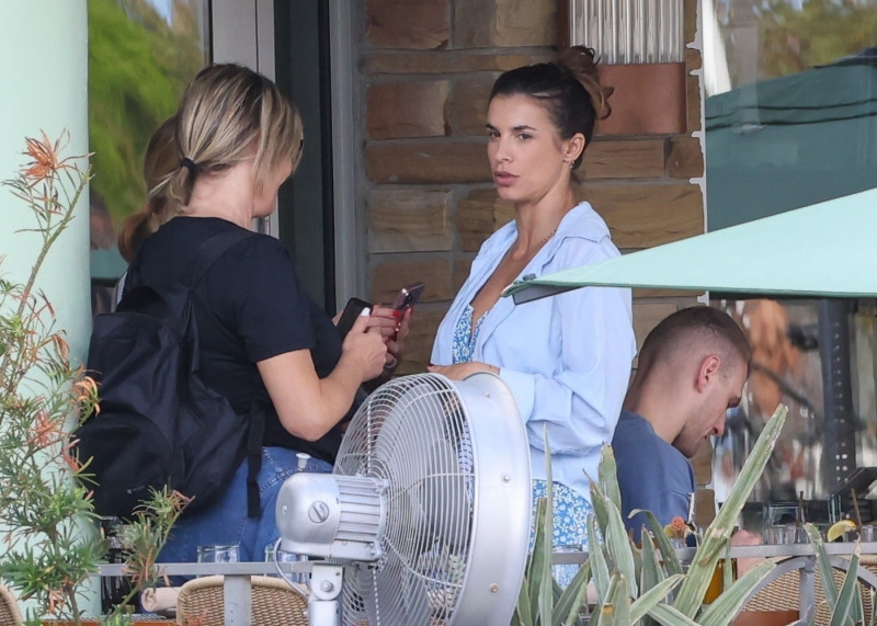 *PREMIUM-EXCLUSIVE* *Warning Contains nudity* Elisabetta Canalis and Georgian Cimpeanu Enjoy Nude Sunbathing Before Lunch in Miami Beach