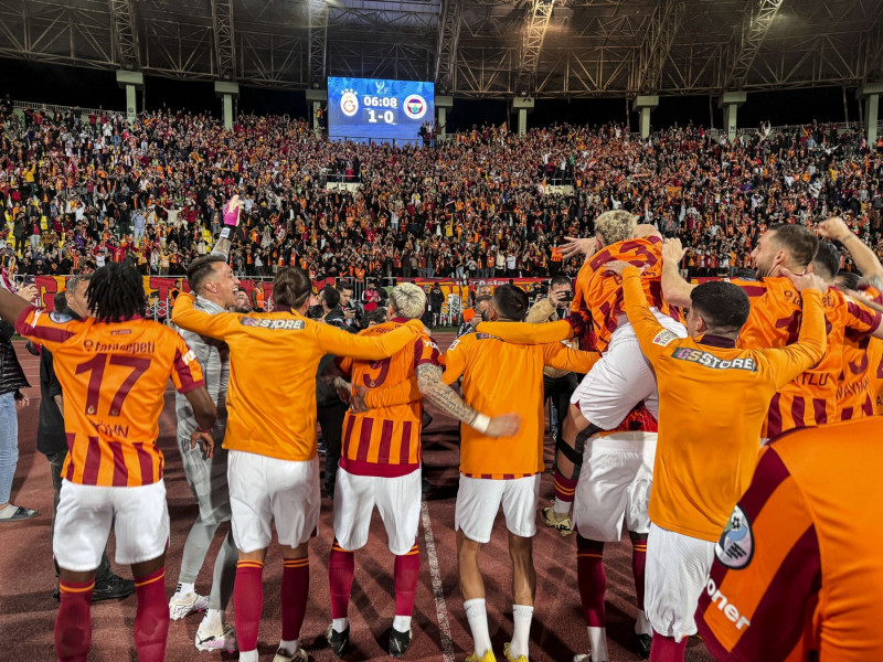 Galatasaray v Fenerbahce - Turkish Super Cup