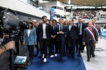 Le président français Emmanuel Macron inaugure le centre aquatique olympique (CAO) à Saint-Denis