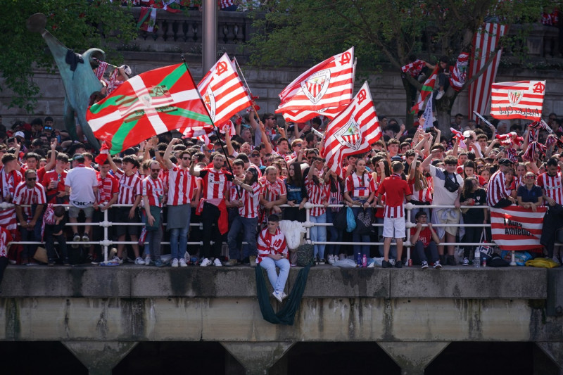 Athletic Bilbao celebrates the victory of the 24th Copa del Rey in their city