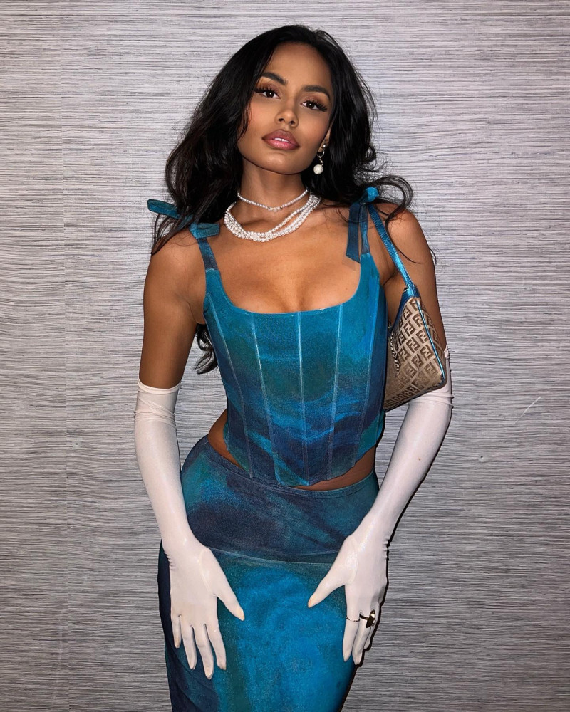 ericacorrrea_1669572006_2980908503435174586_179027795