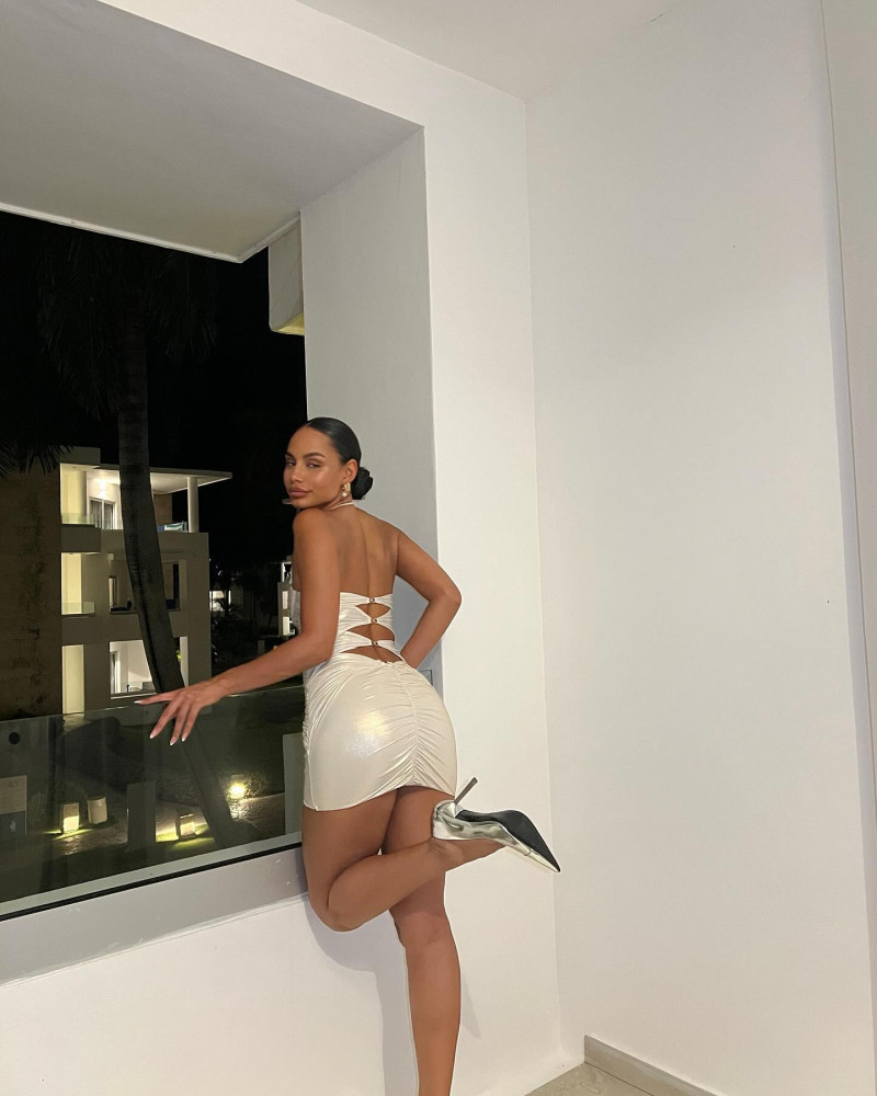 ericacorrrea_1704221103_3271566195235478925_179027795