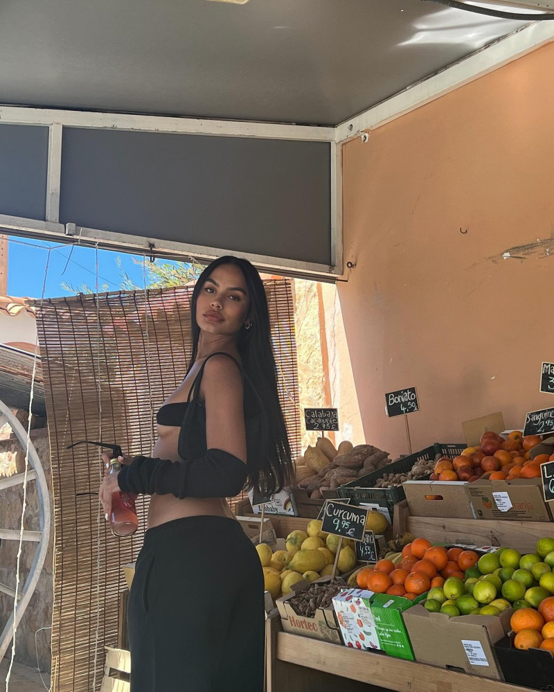 ericacorrrea_1713125271_3346259770052993369_179027795