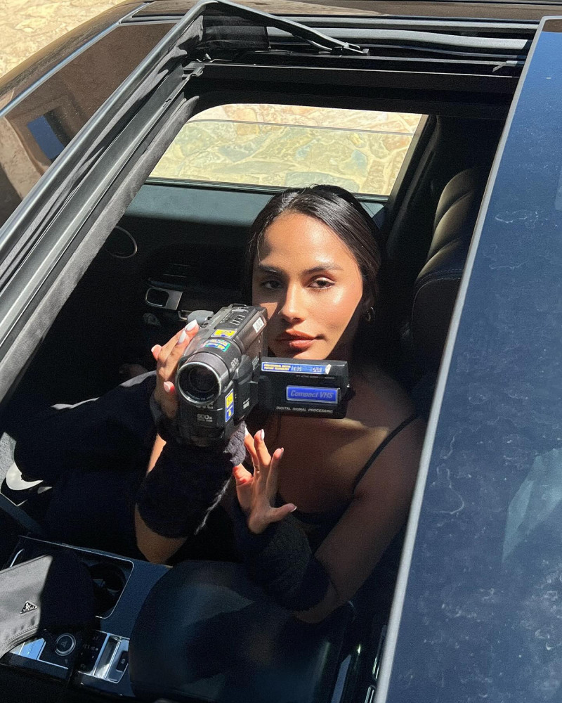 ericacorrrea_1713298423_3347712269641272173_179027795