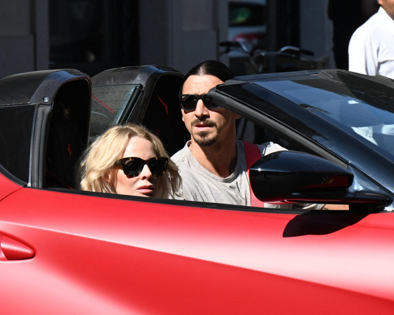 EXCLUSIVE: Zlatan Ibrahimovic spotted on his new Ferrari with wife Helena Seger in Milan