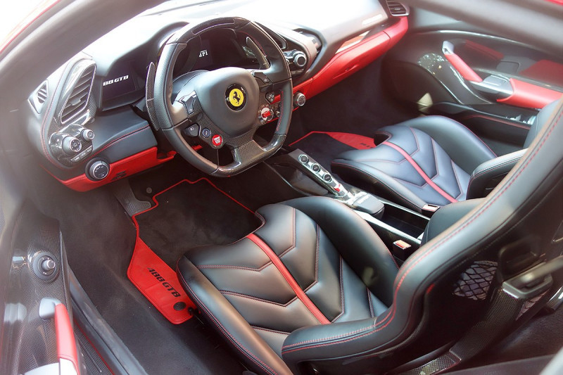 Ferrari 488 GTB v redakčním testu