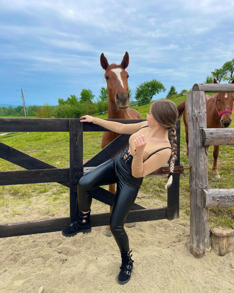 radut.cristina8_1684248156_3104020975191293865_1912808334