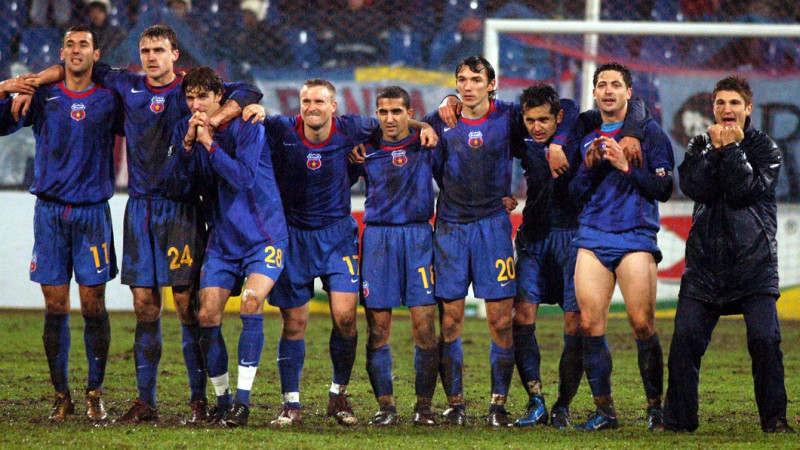 FOTBAL:STEAUA BUCURESTI-CF VALENCIA 2-0,CUPA UEFA (24.02.2005)