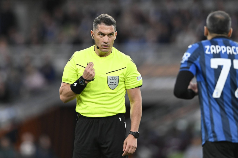 Schiedsrichter Istvan KOVACS. Fussball Europa League Finale 2024, Atalanta Bergamo (AB) - Bayer 04 Leverkusen (LEV), am
