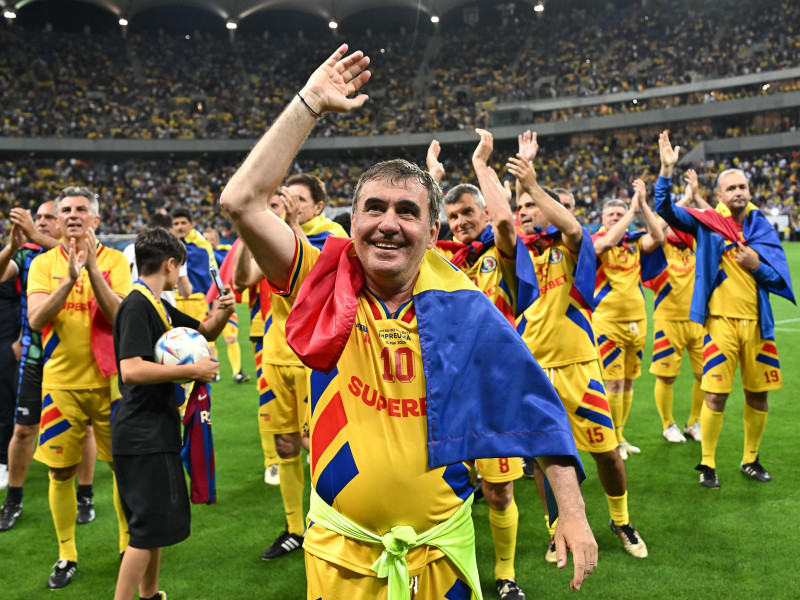 FOTBAL:ROMANIA GENERATIA DE AUR-LEGENDELE LUMII, AMICAL (25.05.2024)