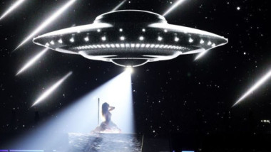 E ”de pe altă planetă”! Câștigă 12.000.000 $ în câteva ore și e una dintre cele mai bogate femei din lume