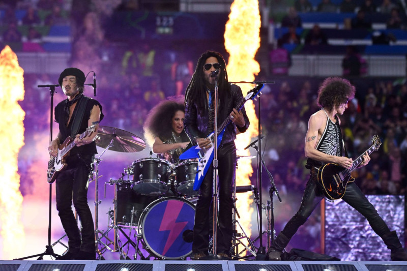 Lenny Kravitz performence during the Final Champions League match between Real Madrid CF and Borussia Dortmund at Wemble