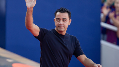 Surpriză uriașă! După ce a spus unde ar vrea să antreneze, Xavi a primit oferta