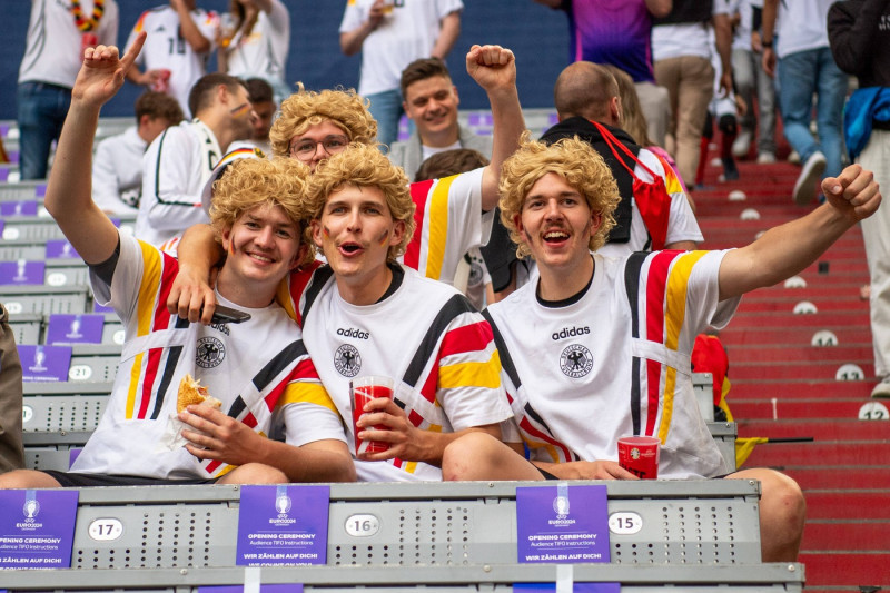 Deutschland Fans vor dem Eröffnungsspiel der Europameisterschaft Deutschland - Schottland am 14.06.2024. München Munich