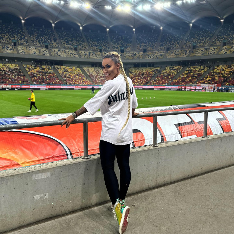 denisse_despa_1697996117_3219347223840032115_4346819380