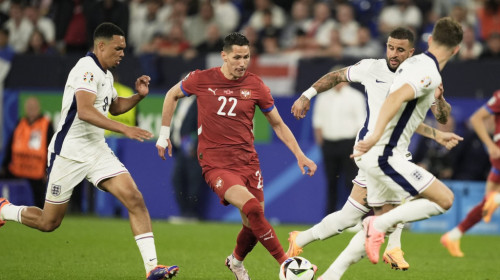Notele după Serbia - Anglia 0-1! Ce a spus Ilie Dumitrescu la finalul meciului de la Gelsenkirchen: ”M-a impresionat”