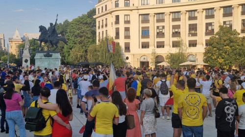 Victoria cu Ucraina i-a scos în stradă! Suporterii României au sărbătorit la Universitate succesul de la EURO 2024