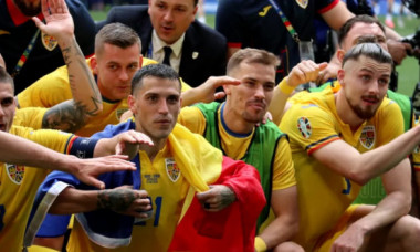Cum i-a recuperat Edi Iordănescu pe tricolori după 3-0 cu Ucraina? La mijloc sunt 5.000 de euro!