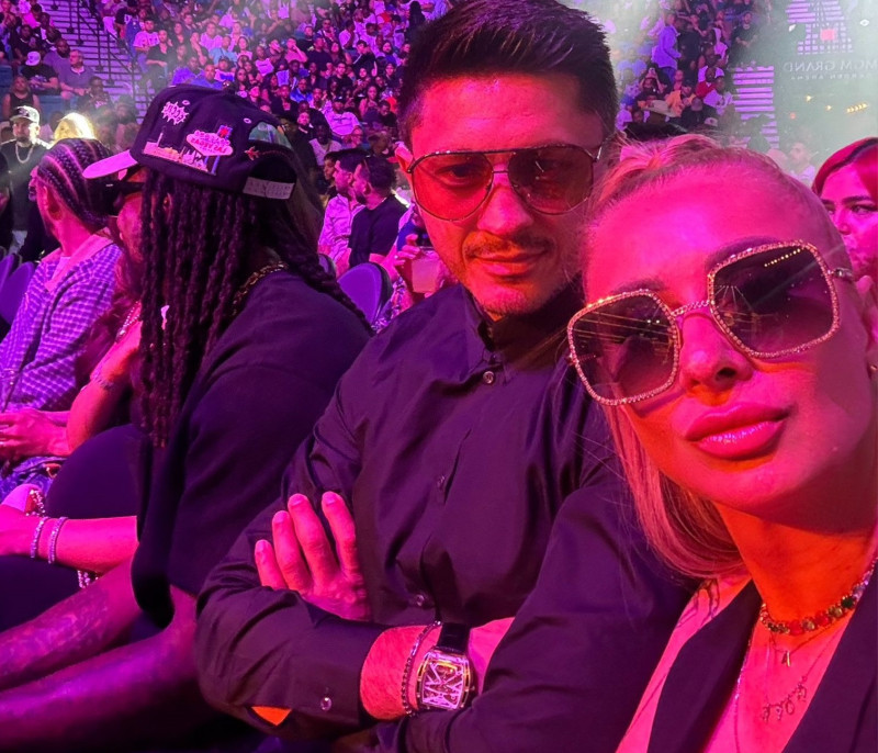 Anamaria Prodan și Ronald Gavril, la MGM Grand Garden Arena, din Las Vegas / Foto: Instagram-@anamariaprodanreghecampf