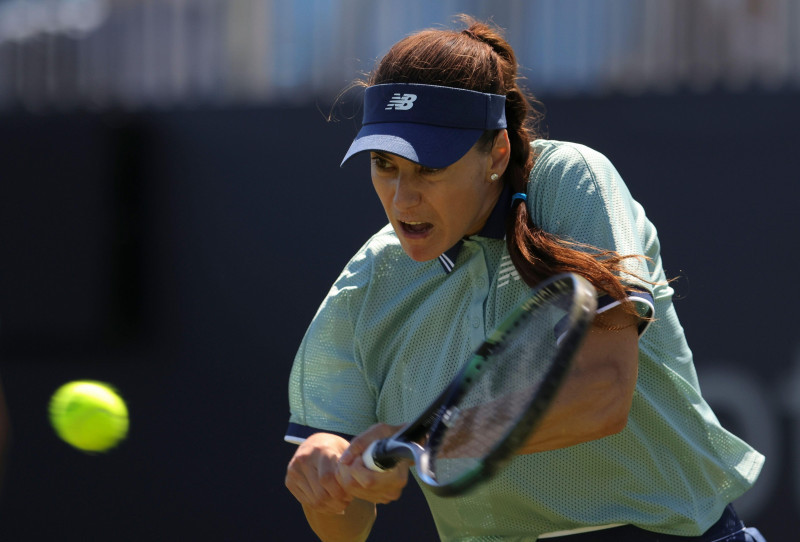 Eastbourne, East Sussex, UK. 24th June 2024; Devonshire Park, Eastbourne, East Sussex, England: Rothesay International Eastbourne, Day 1, Sorana Cirstea (ROU) plays a backhand against Anhelina Kalinina (UKR), womens singles match Credit: Action Plus Sport