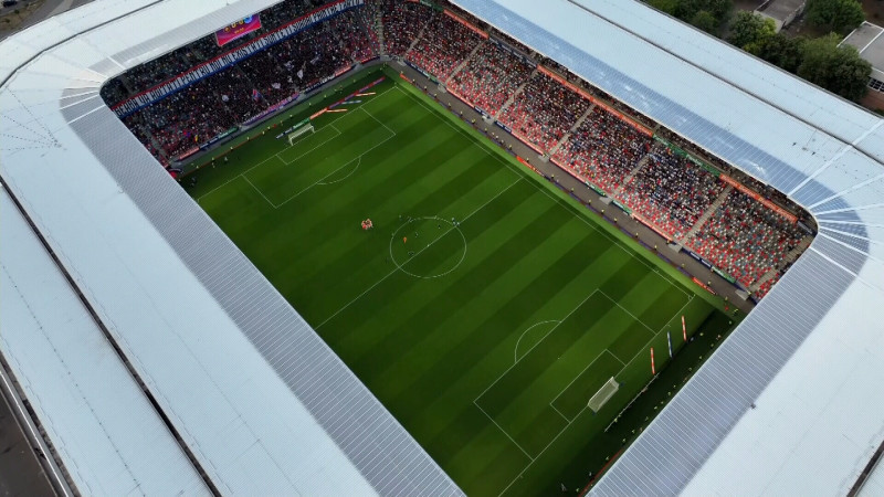 atmosfera supercupa romaniei fcsb corvinul (1)