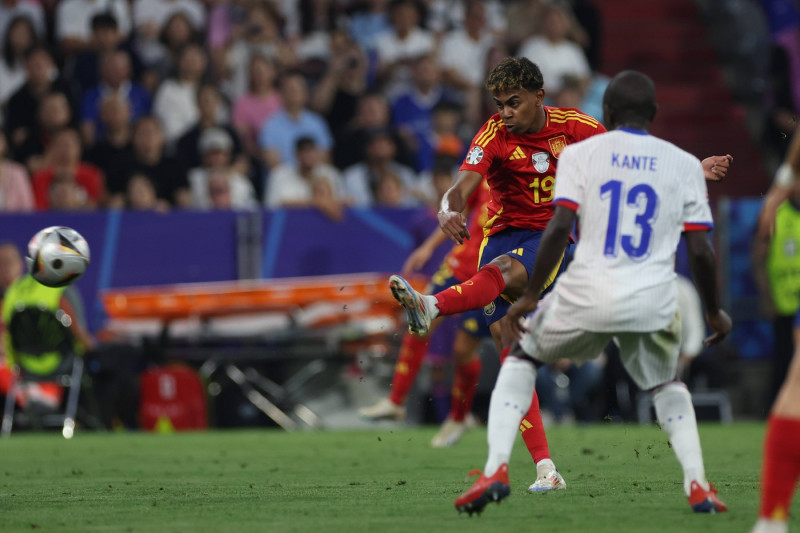 Munich , Germany 09.07.2024: Lamine Yamal of Spain scores the goal 1-1 and celebrates with his teammates during the UEFA