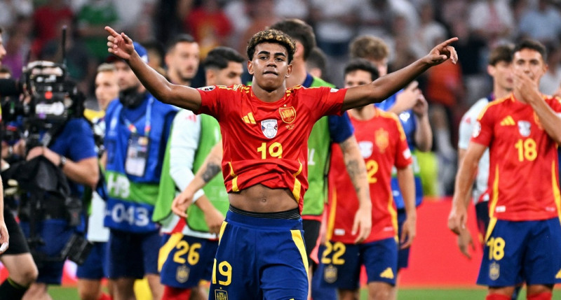 Fussball, Europameisterschaft, EURO 2024, Halbfinale, Allianz Arena München: Spanien - Frankreich 2:1; Lamine Yamal (SPA