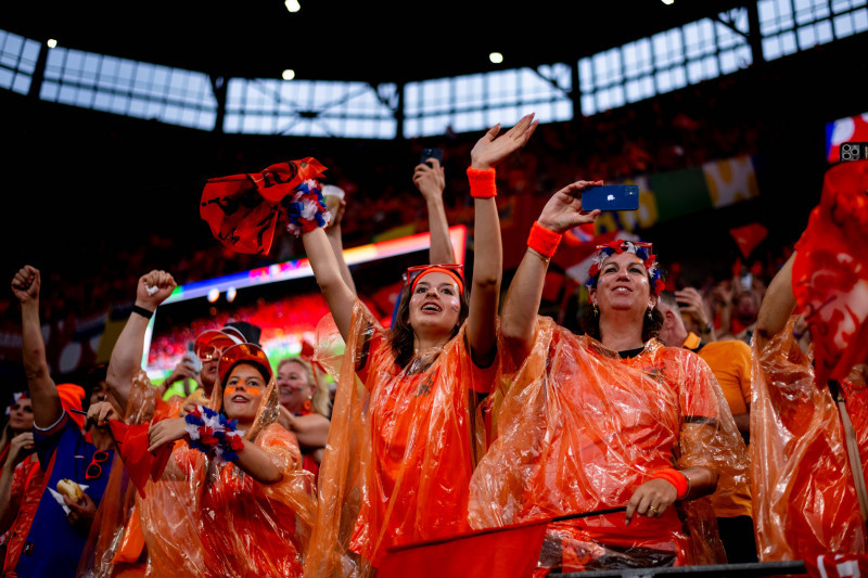 Fans der Niederlande, GER, Netherlands (NED) vs England (ENG), Fussball Europameisterschaft, UEFA EURO, EM, Europameiste