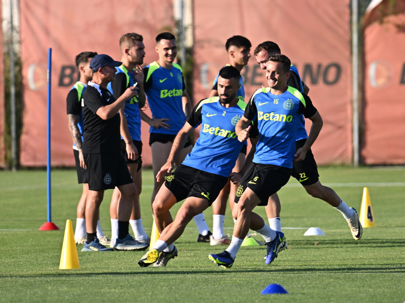 FOTBAL:ANTRENAMENT OFICIAL FCSB INAINTEA MECIULUI CU FC VIRTUS, PRELIMINARIILE CHAMPIONS LEAGUE (15.07.2024)