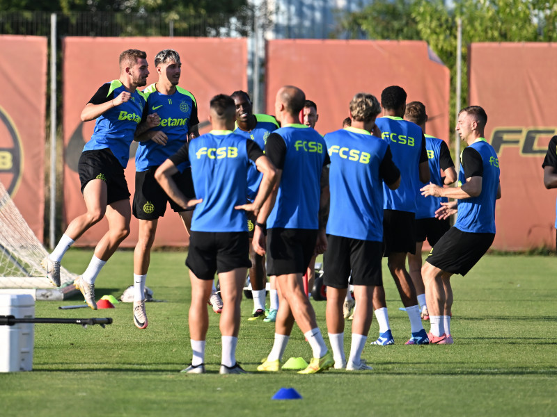 FOTBAL:ANTRENAMENT OFICIAL FCSB INAINTEA MECIULUI CU FC VIRTUS, PRELIMINARIILE CHAMPIONS LEAGUE (15.07.2024)