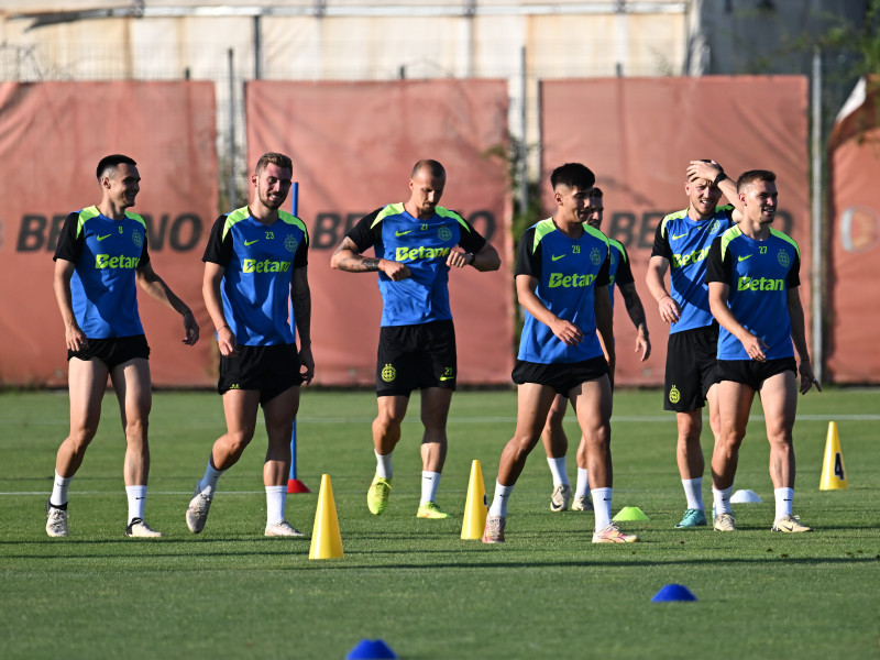 FOTBAL:ANTRENAMENT OFICIAL FCSB INAINTEA MECIULUI CU FC VIRTUS, PRELIMINARIILE CHAMPIONS LEAGUE (15.07.2024)