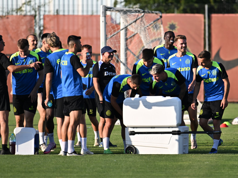 FOTBAL:ANTRENAMENT OFICIAL FCSB INAINTEA MECIULUI CU FC VIRTUS, PRELIMINARIILE CHAMPIONS LEAGUE (15.07.2024)