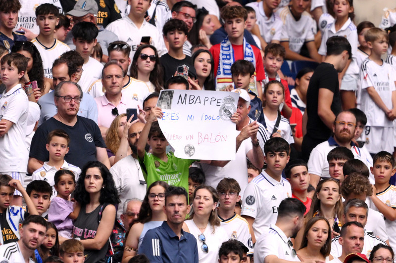 Real Madrid Unveils New Signing Kylian Mbappe